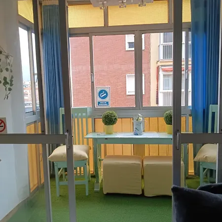 Un Lugar Agradable En מאלגה