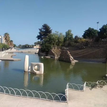 Un Lugar Agradable En * Малага